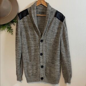 Classic Alpaca 100% Alpaca Peru Gray Cardigan with Black Accents Men’s Sz XL